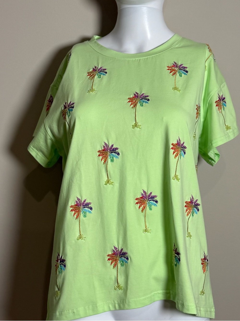 QUEEN OF SPARKLES Neon Lime Palm Tree Embroidered Short Sleeve Tee